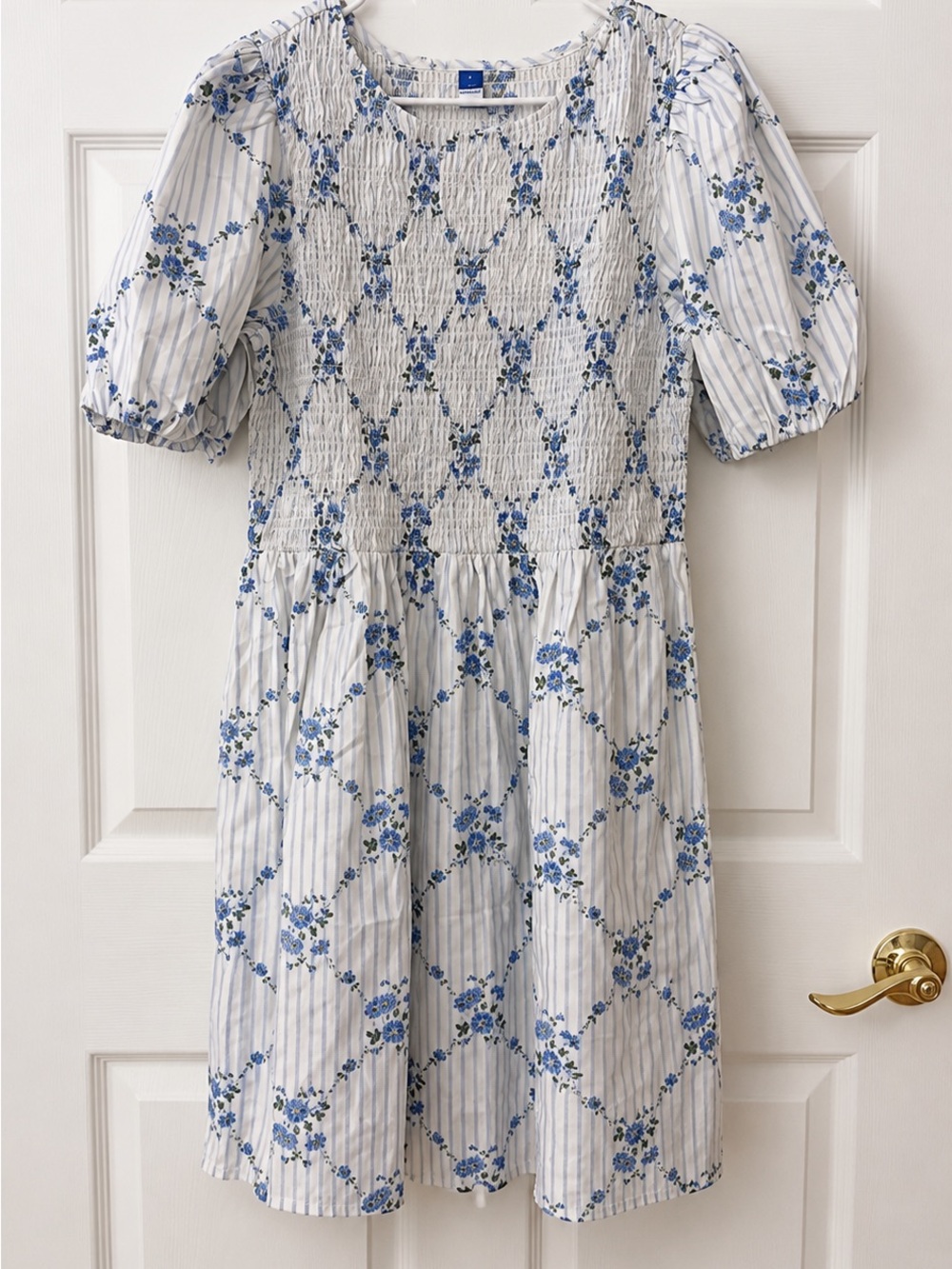 Old Navy White and Blue Floral Smocked Mini Dress with Puff Sleeves